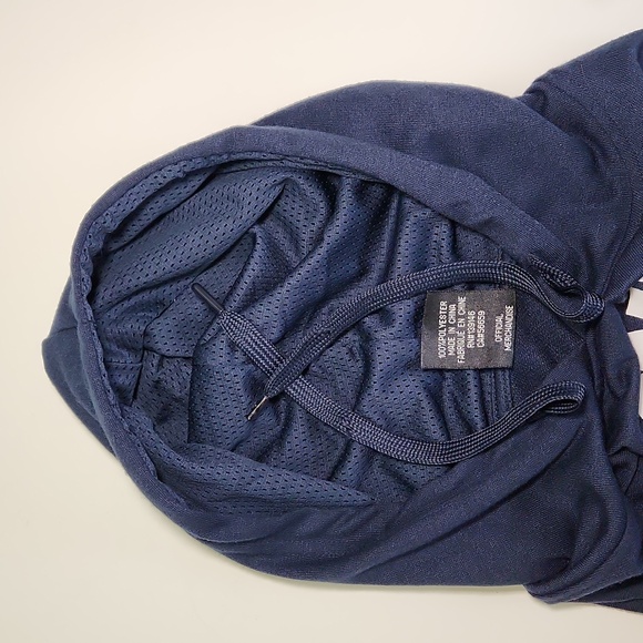 NWT FCBARCELONA short sleeved hoodie size M - Picture 17 of 17